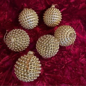 NWOT 6 Vintage Christmas Ornaments